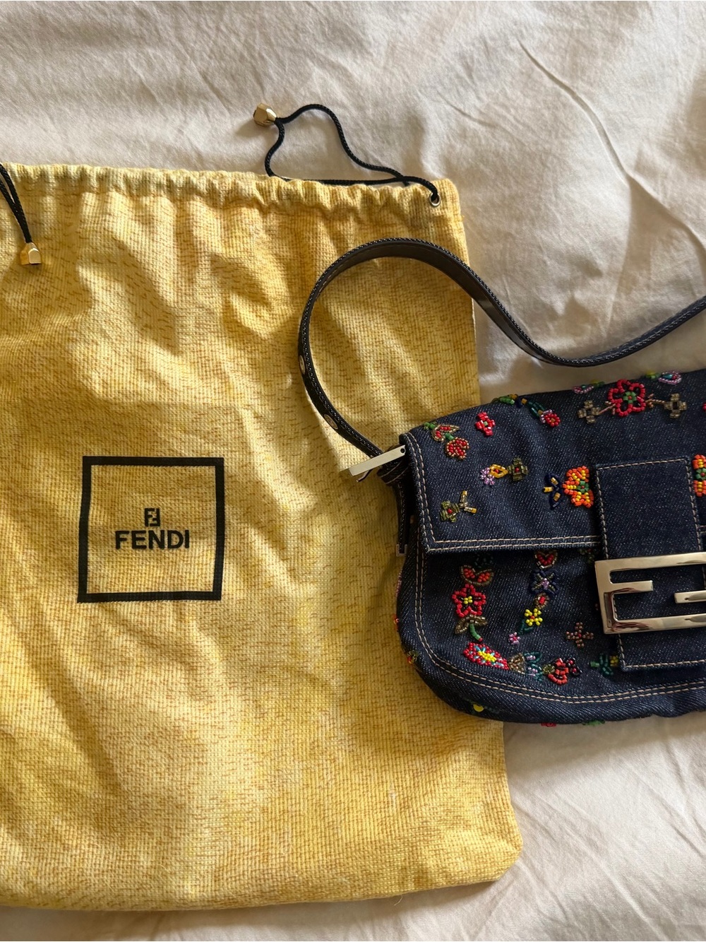 ✨NEVER USED ! Fendi Navy Denim Embroidered Shoulder Bag with Multicolor Beading - Picture 6 of 6